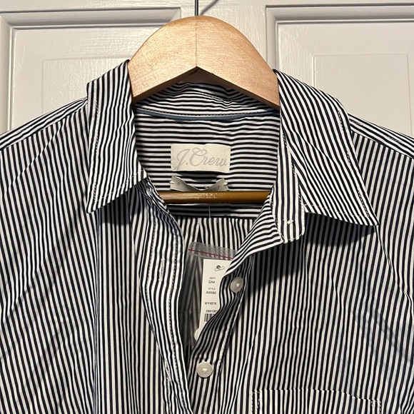 NWT J.Crew Classic-fit Crisp Poplin Shirtdress in Stripe - Picture 6 of 11